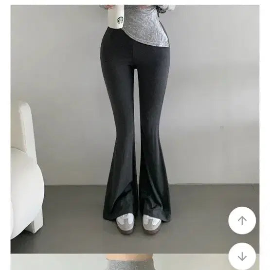 [BUNJANG] Holy Roca Back Pocket Bootcut Training Pants / 홀리 로카 백포켓 부츠컷 팬츠 뉴앤비 에이블리 트레이닝