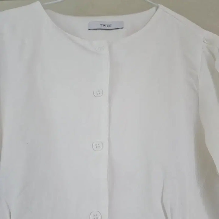 [BUNJANG] White Crop Puff Long Sleeve Blouse / 화이트 블라우스 크롭 퍼프 긴팔