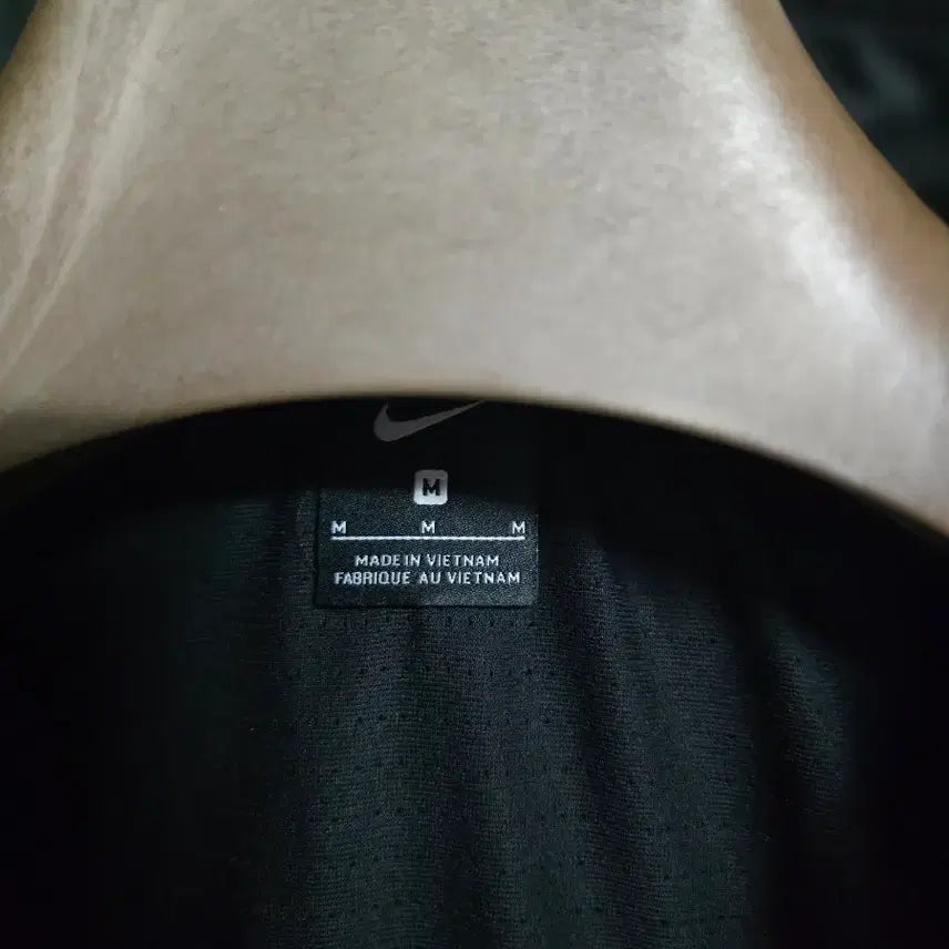 [BUNJANG] Nike Black Windbreaker Jumper / 나이키 블랙 바람막이 점퍼
