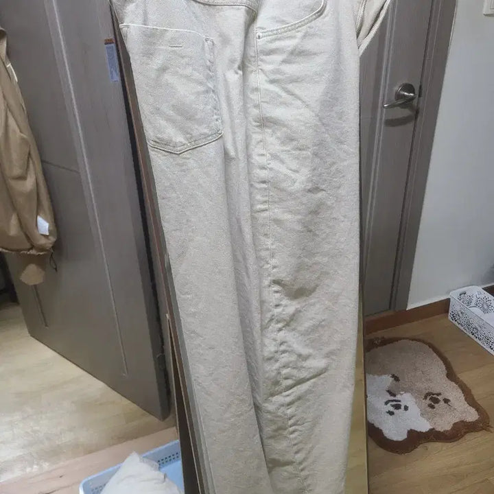 [BUNJANG] Noun Curved Pants Sand Beige Size 2 / 노운 커브드 팬츠 샌드 베이지 2사이즈  도비 비긴202 맛 아르반 맛