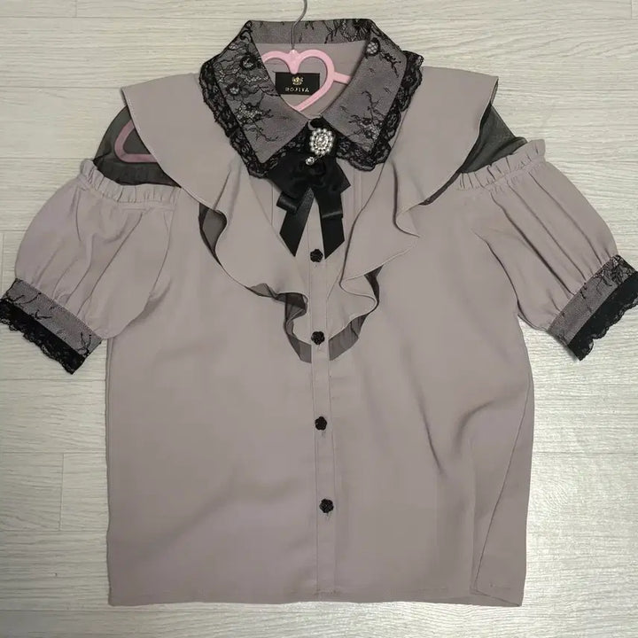 [SOLD OUT] 로지타 블라우스 양산형 지뢰계 양지뢰