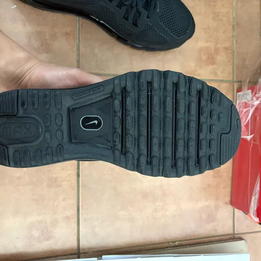 [BUNJANG] Nike Air Max 2013 Sneakers / 나이키 에어맥스 2013