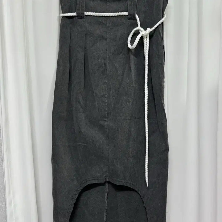 [BUNJANG] Rope Belt Asymmetrical Skirt Unique Slit Charcoal / 로프 벨트 차콜 언발 스커트 유니크슬릿