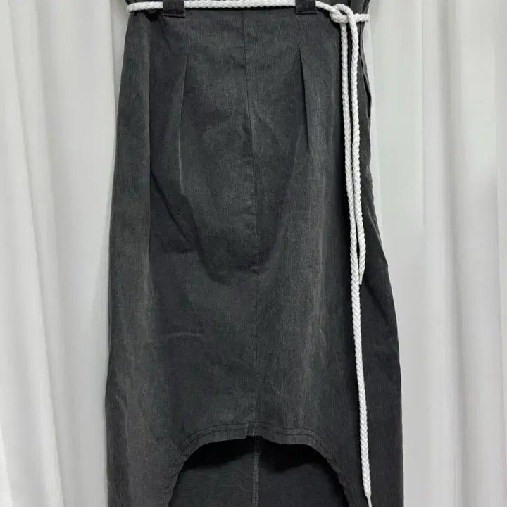 [BUNJANG] Rope Belt Asymmetrical Skirt Unique Slit Charcoal / 로프 벨트 차콜 언발 스커트 유니크슬릿