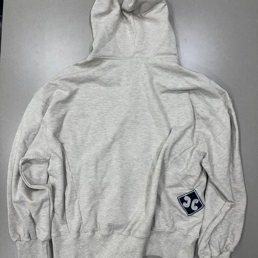 [BUNJANG] Carartor Boiling Patched Hoodie Oatmeal / 카락터 보일링 패치드 후디 오트밀