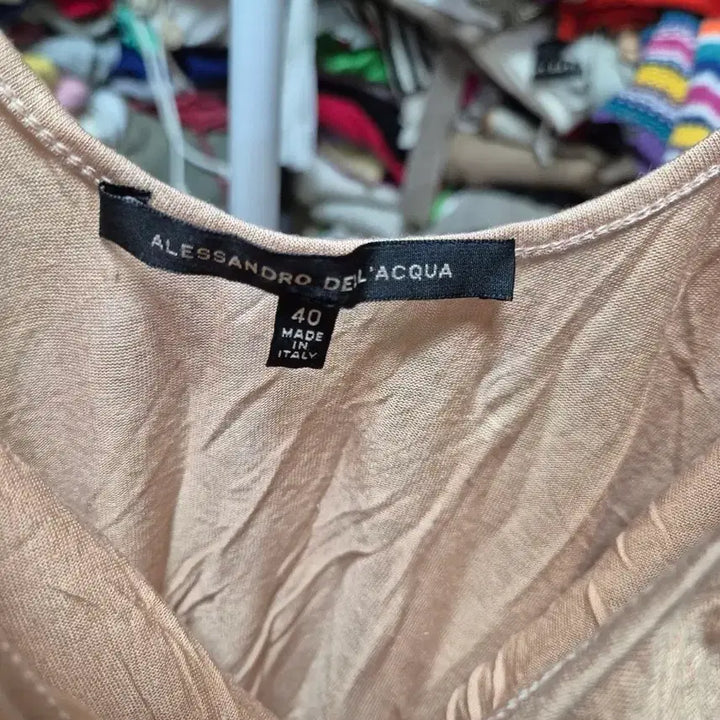 [BUNJANG] Alexandro Dellacqua Beige Shirring Camisole Blouse / 알렉산드로 델라구아 베이지 셔링 끈나시 블라우스
