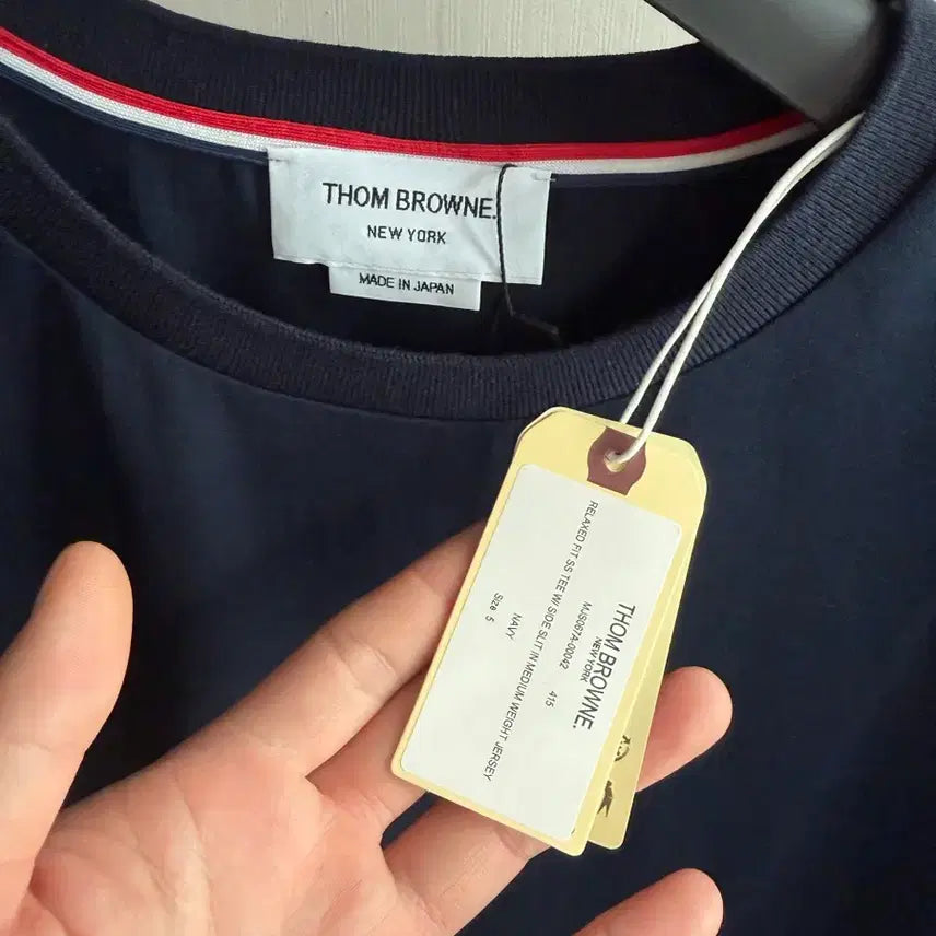 [BUNJANG] Thom Browne Navy Short Sleeve T-Shirt Size 5 / 새상품 택보유) 톰브라운 네이비 반팔 티셔츠 5사이즈