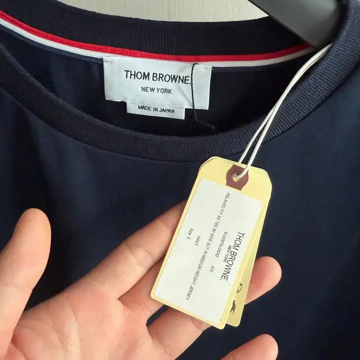 [BUNJANG] Thom Browne Navy Short Sleeve T-Shirt Size 5 / 새상품 택보유) 톰브라운 네이비 반팔 티셔츠 5사이즈