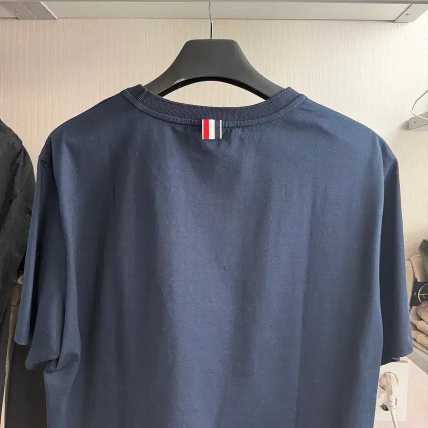 [BUNJANG] Thom Browne Navy Short Sleeve T-Shirt Size 5 / 새상품 택보유) 톰브라운 네이비 반팔 티셔츠 5사이즈