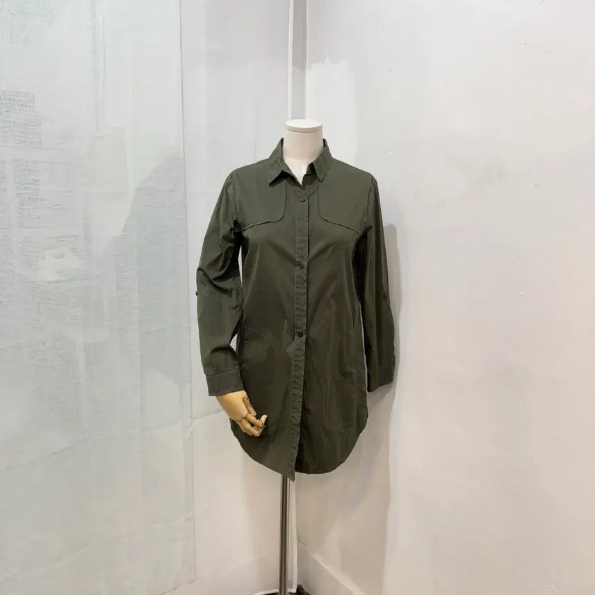 [BUNJANG] BCBG Khaki Cotton Shirt Blouse / BCBG 카키코튼 셔츠 블라우스 4494
