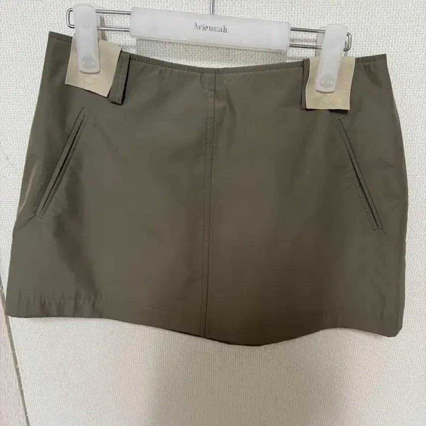 [BUNJANG] Avieuamour Tafetta Mini Skirt Etoupe Size 1 / 아비에무아 타프타 미니 스커트 에토프 1사이즈