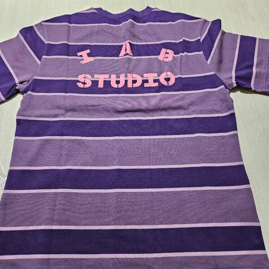 [BUNJANG] IAB Studio Arcane Jinx Striped T-Shirt M / 아이앱스튜디오 아케인 Jinx 징크스 스트라이프 티셔츠 M
