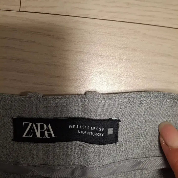 [BUNJANG] ZARA Denim Shorts / 자라반바지