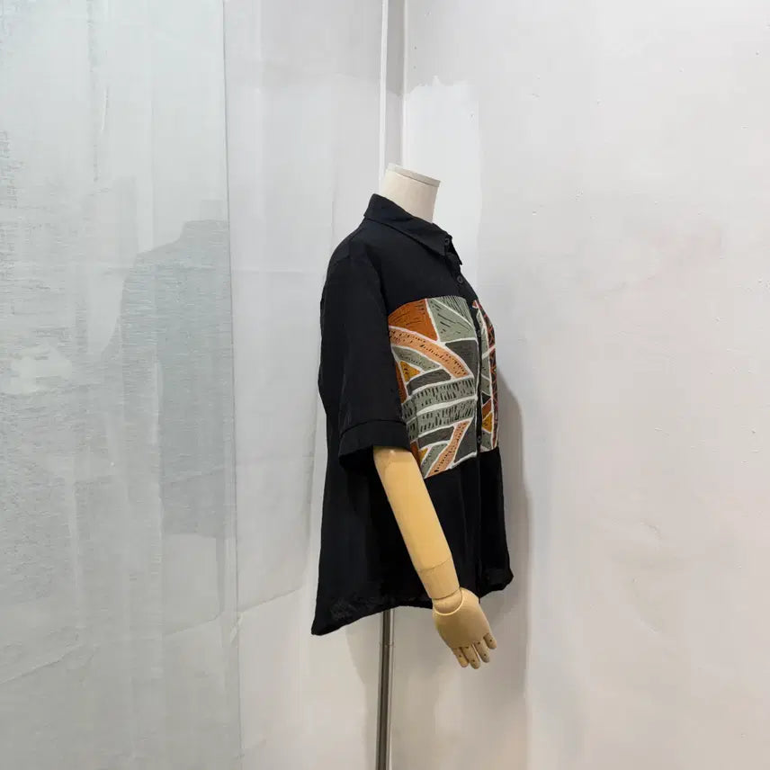 [BUNJANG] SELLYS Printing Short Sleeve Shirt Blouse / (F)SELLYS 프린팅 블랙 반팔셔츠 반팔블라우스 4496