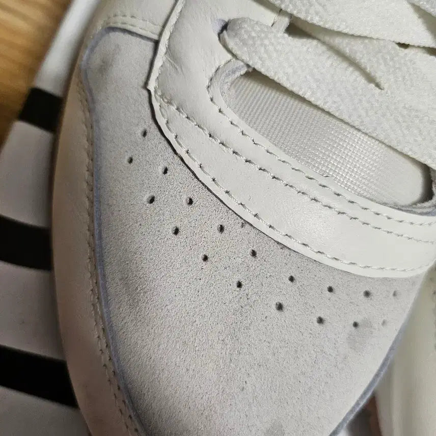 [BUNJANG] Reebok x WOODWOOD Classic Leather Sneakers / (275)리복 우드우드 클래식 레더