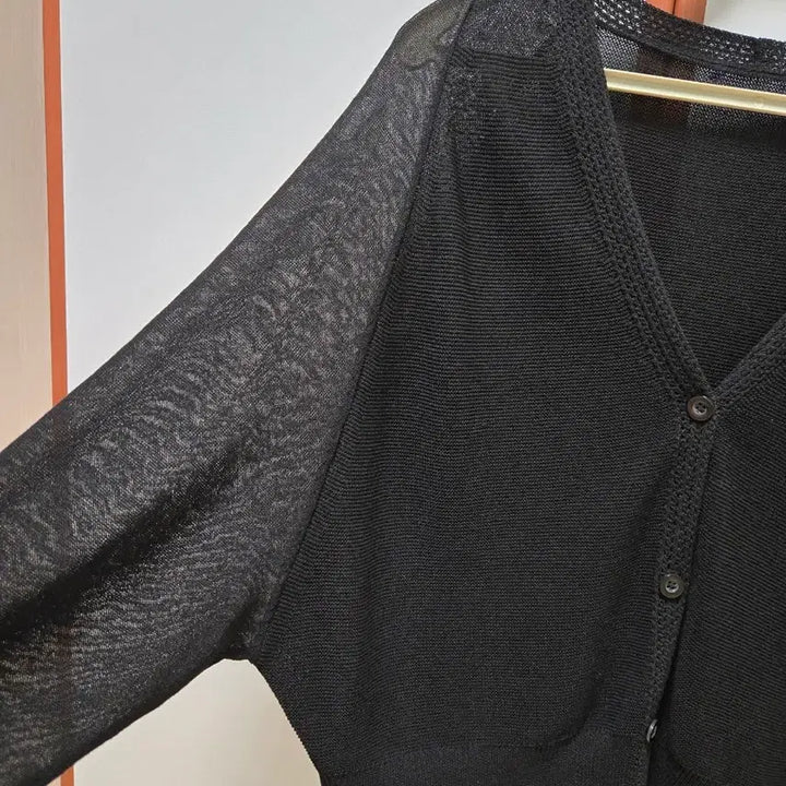 [BUNJANG] Black Raya Fit Cardigan / 블랙 가오리핏 가디건