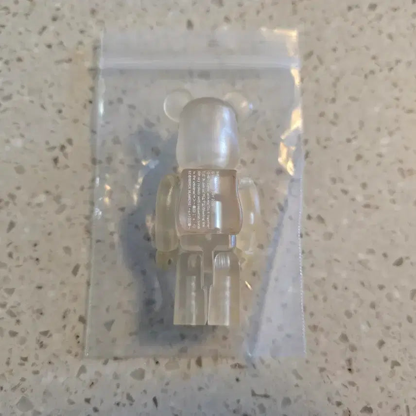 [BUNJANG] Bearbrick Series 6 Jelly Bean Unsealed (No Card) / 베어브릭 6탄 젤리빈 개봉 (카드 X)