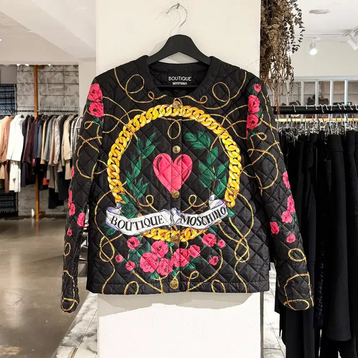[BUNJANG] Moschino Boutique Black Chain Graphic Quilted Jacket / 모스키노 부티크 블랙 체인 그래픽 퀼팅 자켓
