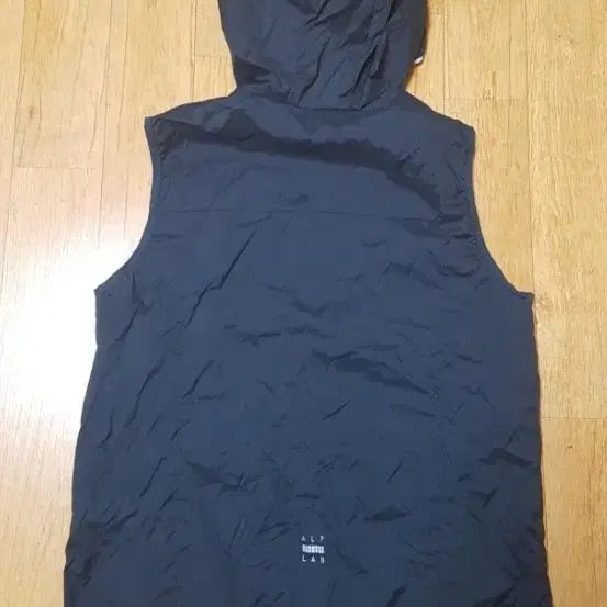 [BUNJANG] K2 Waterproof Cooling Lightweight Hooded Vest Khaki &amp; Black / (새옷수준정품)K2 방수 냉감 쿨링 후드 경량 조끼 100, 카키&amp;블랙색