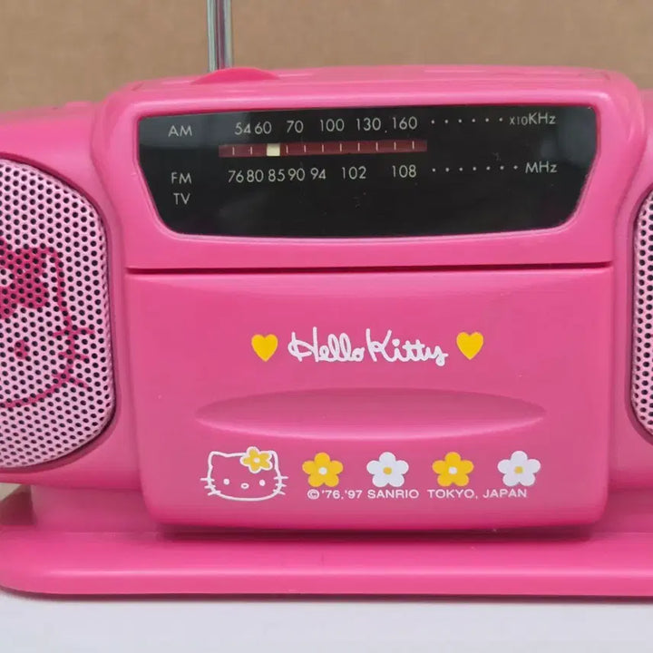 [BUNJANG] Sanrio Hello Kitty Hana Petit Radio (Pink) / 고전 헬로키티 핑크 카오하나 쁘띠 라디오
