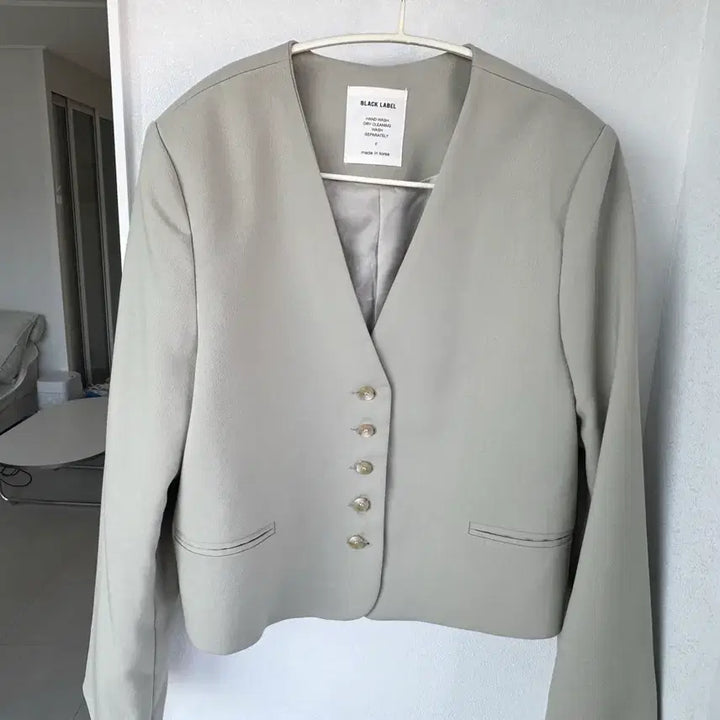 [BUNJANG] Black Label Cropped Jacket F Size / 크롭 자켓 F사이즈