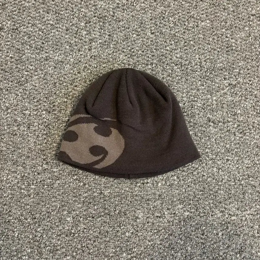 [BUNJANG] Sansan Gear Logo Beanie Charcoal 24FW / 산산기어 로고 비니 차콜 24fw