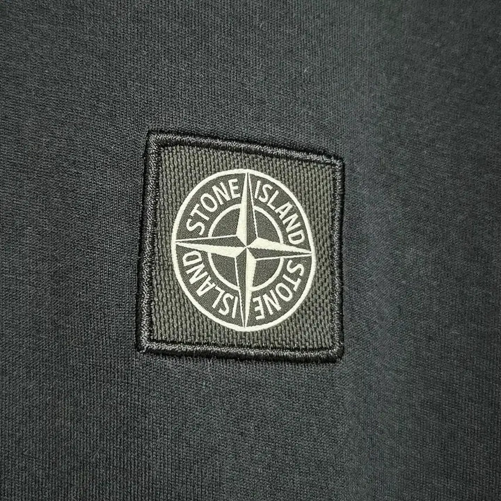 [BUNJANG] Stone Island Logo Patch T-Shirt Black M / 스톤아일랜드 로고 패치 티셔츠 블랙 M