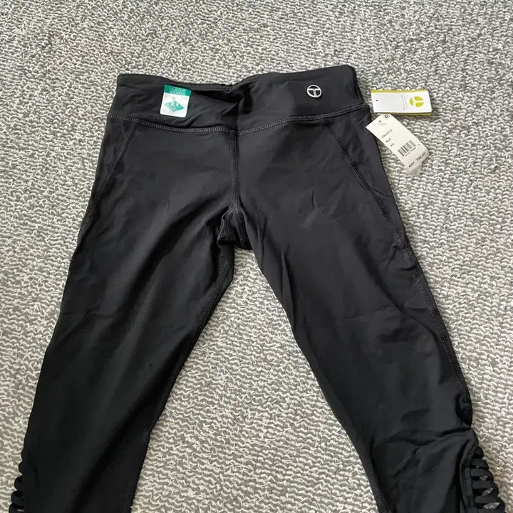[BUNJANG] Trina Turk Black 7/8 Length Leggings XS / Trina Turk 검정색 7부 레깅스 XS