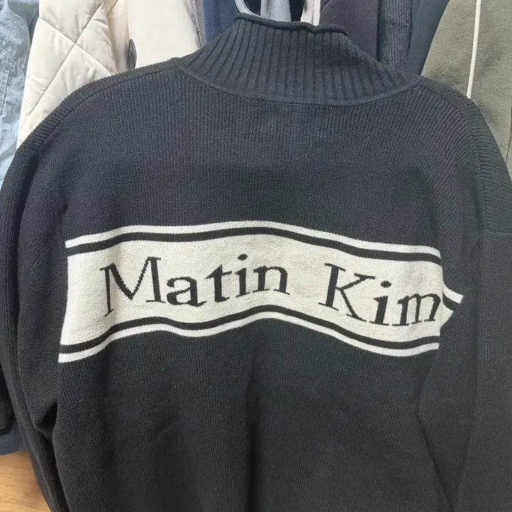 [BUNJANG] Matinkim Knit Zip-Up Cardigan L / 마뗑킴matinkim 니트집업 L