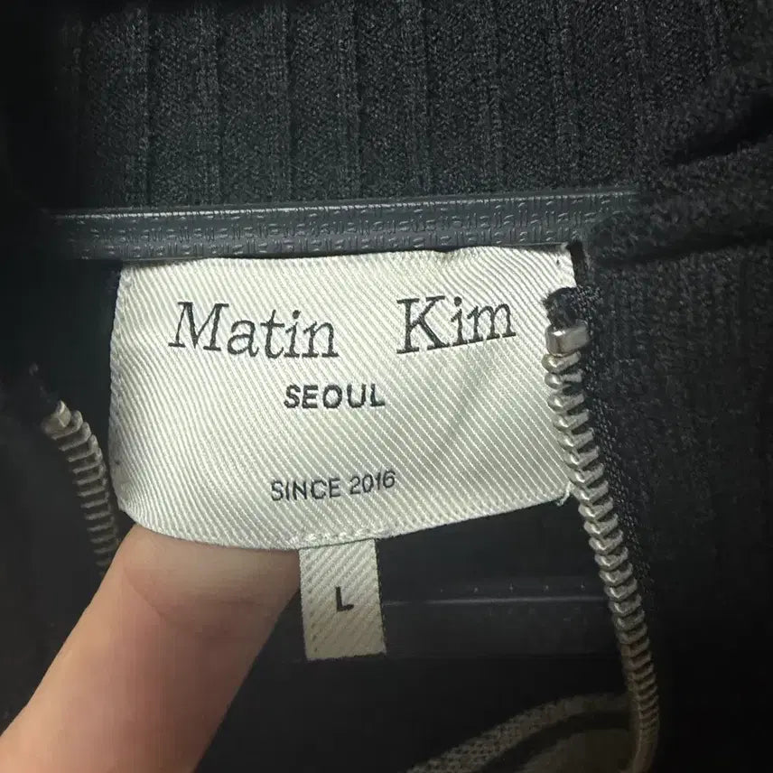 [BUNJANG] Matinkim Knit Zip-Up Cardigan L / 마뗑킴matinkim 니트집업 L