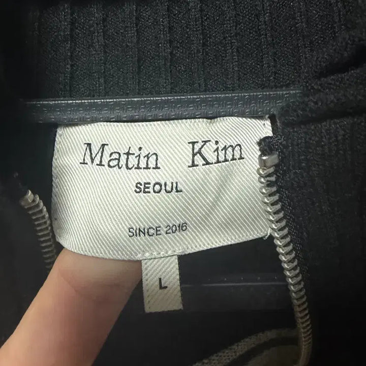 [BUNJANG] Matinkim Knit Zip-Up Cardigan L / 마뗑킴matinkim 니트집업 L