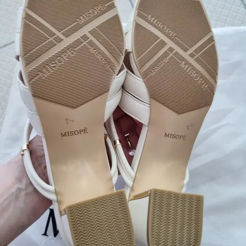 [BUNJANG] Miso-pe Two-way Strap Sandals 240 / 미소페 투웨이 스트랩샌들240