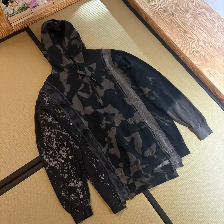 [BUNJANG] Rebuild by Needles Hoodie / 리벨드 바이 니들스 후디