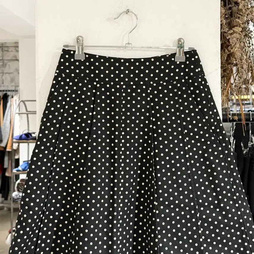 [BUNJANG] DKNY Black Dot A-Line Midi Skirt / dkny 블랙 도트 A라인 미디 스커트
