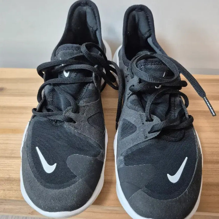 [BUNJANG] Nike Free Run Black Sneakers / 나이키 프리 런 블랙 운동화