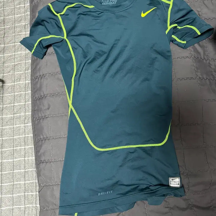 [BUNJANG] Nike Pro Combat Short Sleeve T-Shirt - Men&