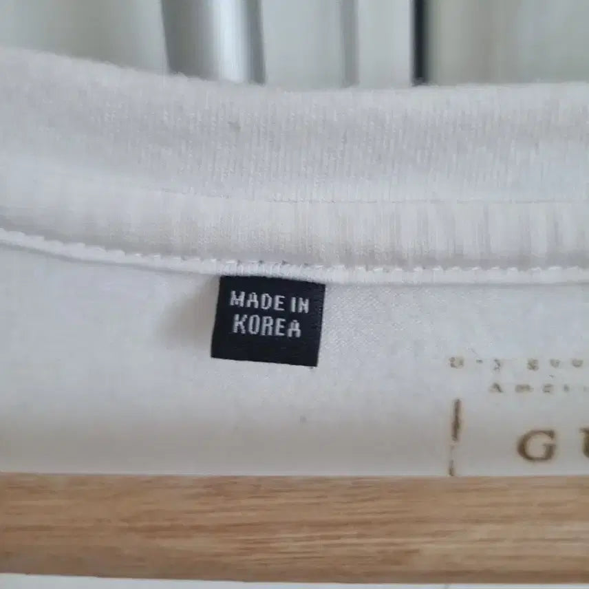 [BUNJANG] Guess Long Sleeve T-Shirt White / 게스 긴팔 티셔츠 화이트