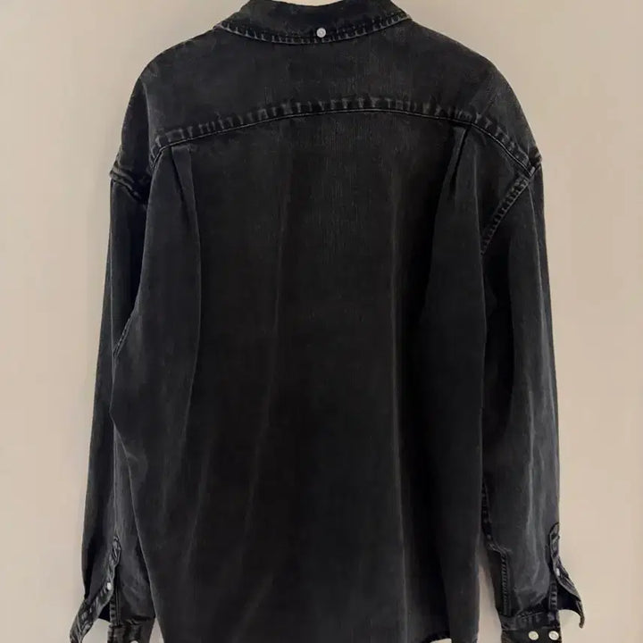 [BUNJANG] Supreme Small Box Washed Black Denim Shirt L (24 S/S) / 슈프림 스몰 박스 워싱 블랙 데님 셔츠 L (24 S/S)