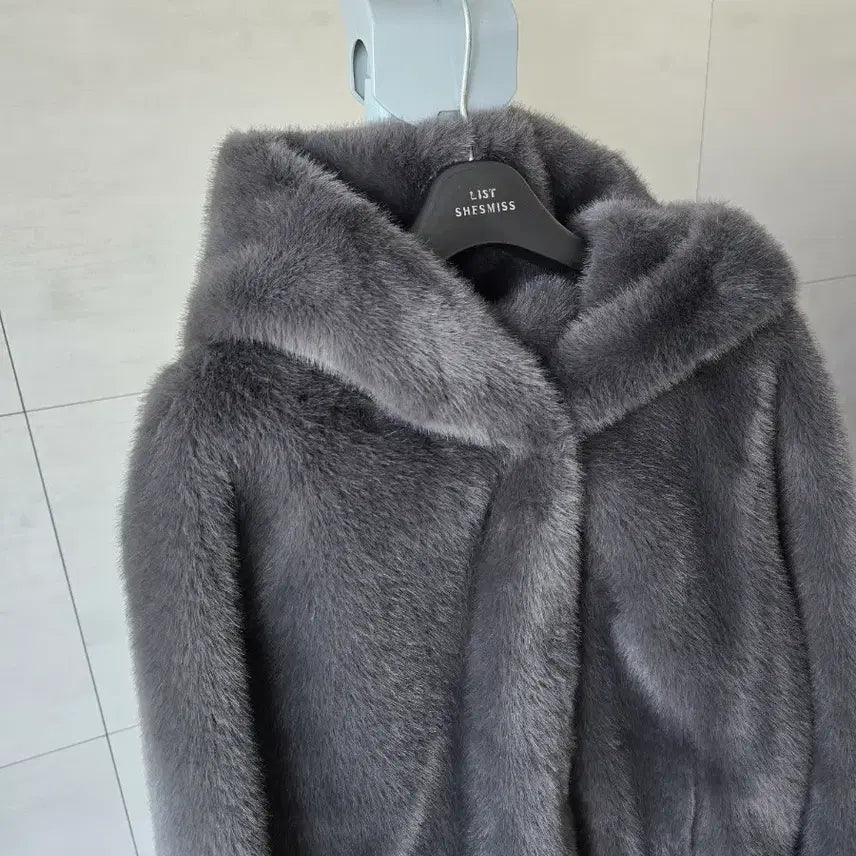 [BUNJANG] Shin Young Faux Mink Hooded Jacket / 신영모피 에센셜 FAUX밍크 후드자켓