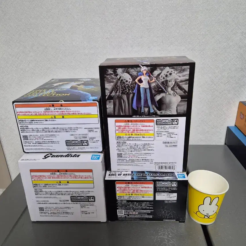 [SOLD OUT] 원피스 트라팔가 로우 피규어 반프레스토 4종일괄