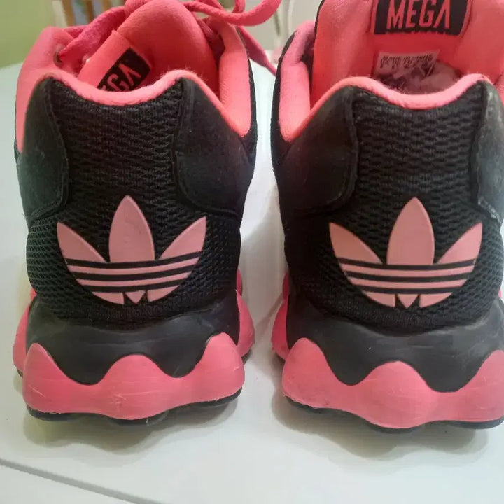 [BUNJANG] Adidas Mega Soft Cell Blackpink Sneakers 245mm / 아디다스 Adidas 메가 소프트셀 블랙핑크 운동화 245미리. 새상품급