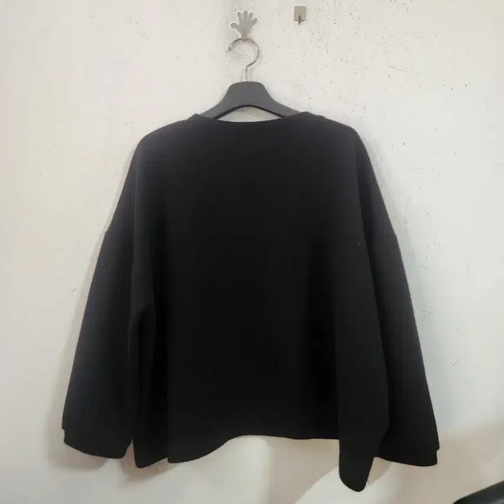 [BUNJANG] Smile Printing Black Sweatshirt T-Shirt / 스마일 프린팅 블랙 맨투맨 티셔츠
