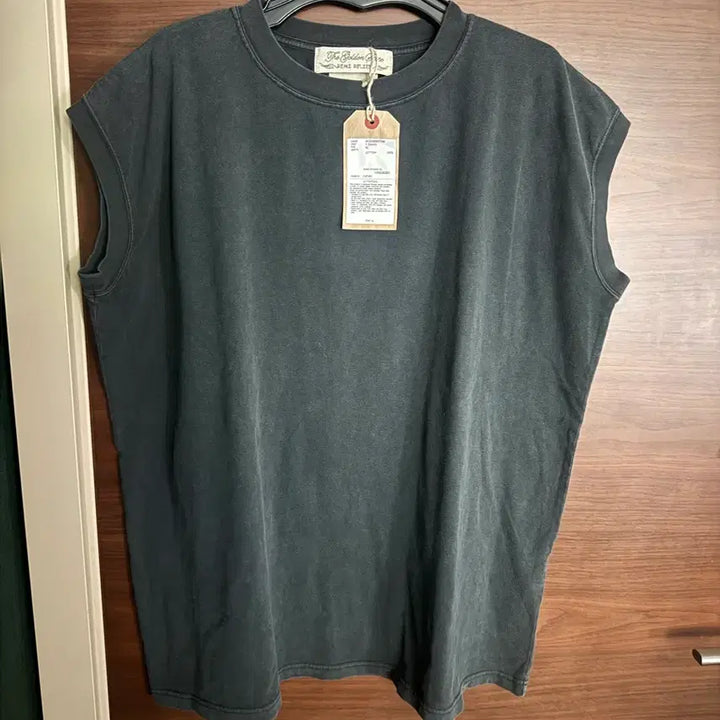[BUNJANG] Ramy Ramy Relief Bone Printing Tank Top / 레미 릴리프 본프린팅 나시