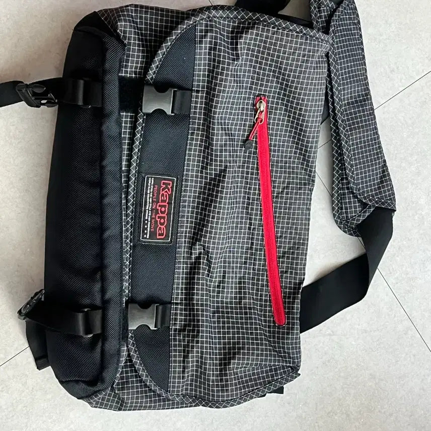 [BUNJANG] Vintage Kappa Crossbody Bag / 빈티지 카파 가방