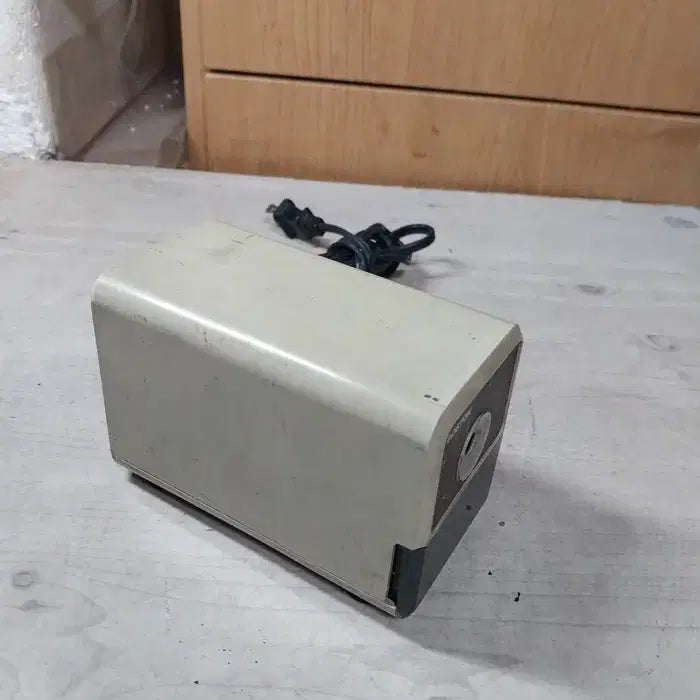[BUNJANG] 1970s Boston Electric Pencil Sharpener / 1970 미제 보스톤 전동 연필깎이/정상 및 다운 트랜스 필수