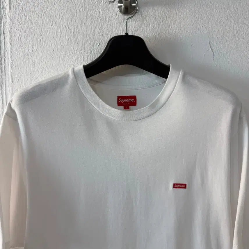 [BUNJANG] Supreme Small Box Logo Short Sleeve T-Shirt / 슈프림 스몰 박스 로고 반팔 티셔츠