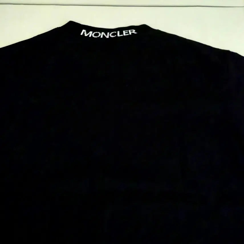 [BUNJANG] Moncler Black Round Neck T-shirt with Logo - M / 몽클레어 반팔티셔츠 라운드넥 블랙 와팬로고 M사이즈