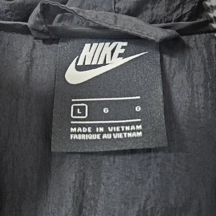 [BUNJANG] Nike NSW Windrunner Hooded Jacket Black L / 나이키 NSW 윈드러너 후드 자켓 블랙 L사이즈