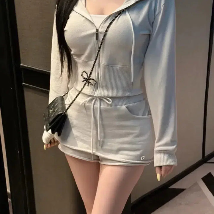 [BUNJANG] Imported Clothing Roro Hooded Zip-Up Two-Piece Set / 수입의류 로로 후드집업 투피스 set 제이쁨 블리스민