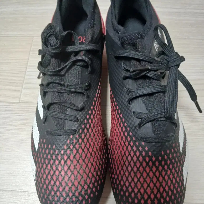 [BUNJANG] Adidas Predator 20.3 Futsal Shoes Size 255 / 아디다스프레데타20.3
